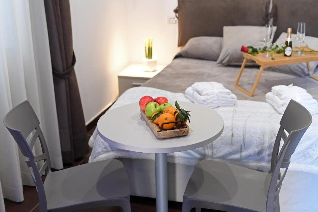 B&B IN CENTRO STORICO SALERNO - 16