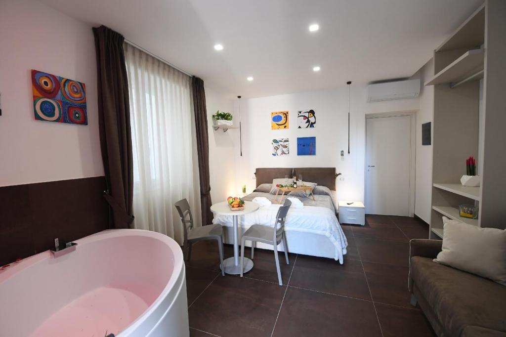 B&B IN CENTRO STORICO SALERNO - 19