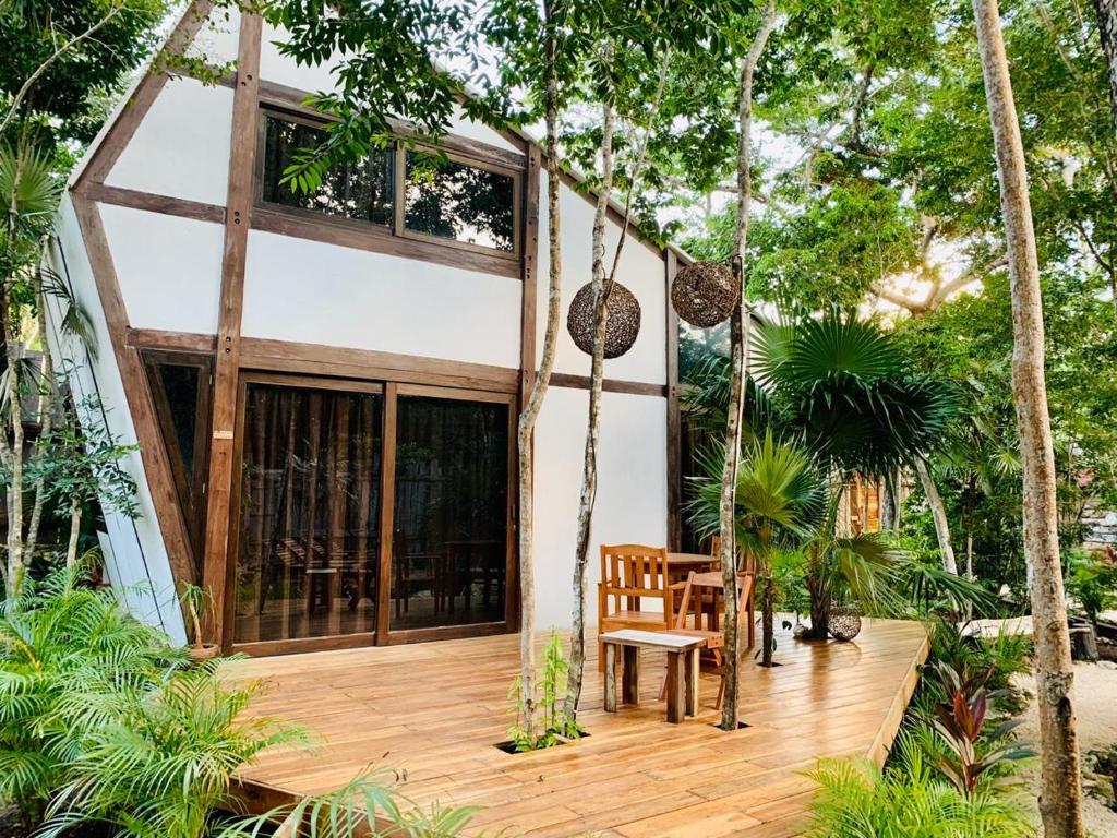 Zahrada ubytování Nahouse Jungle Lodges