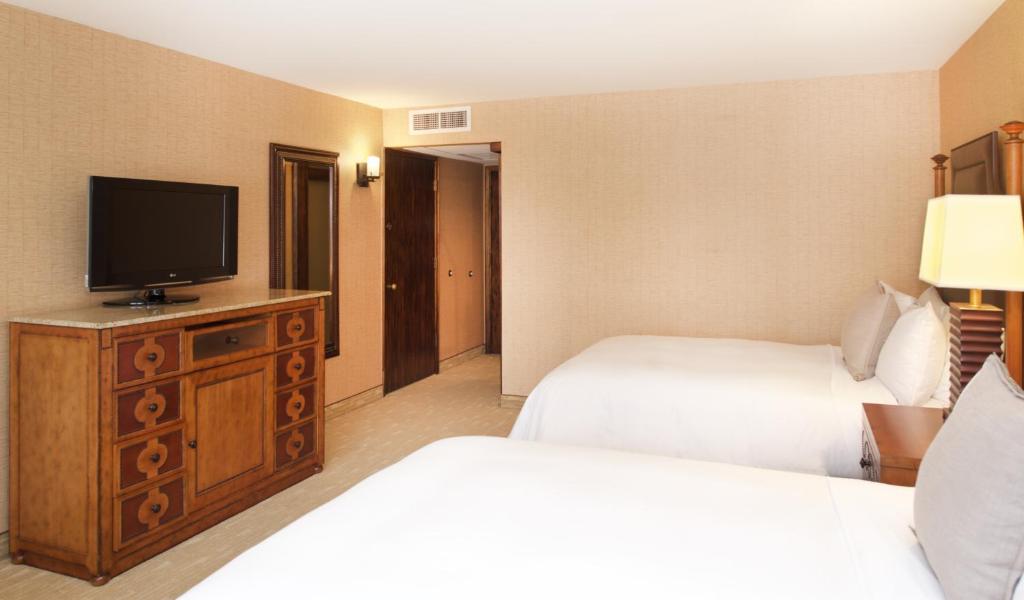 Lake Arrowhead Resort & Spa - 