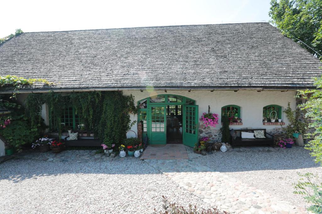 Budova, v ktorej sa dovolenkový dom nachádza