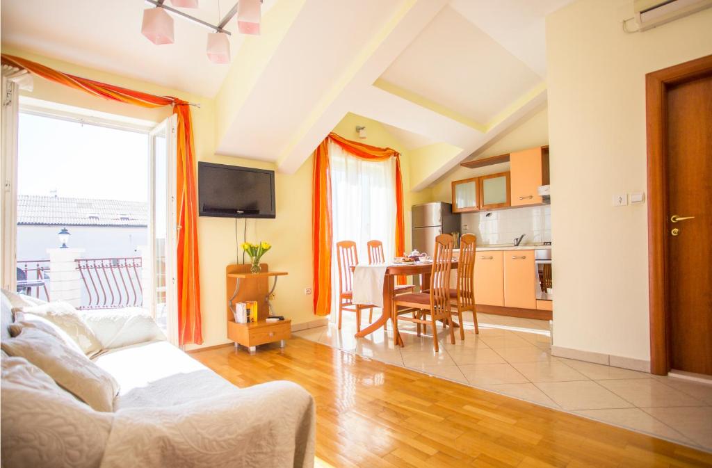 Apartments Villa Paradise - 3