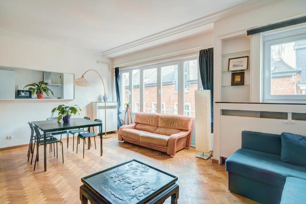 The Grand Apartment. Center of Antwerp, Antwerp (updated prices 2024)