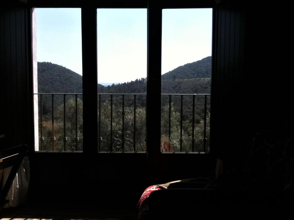 Výhľad na hory alebo výhľad na hory priamo z of the country house