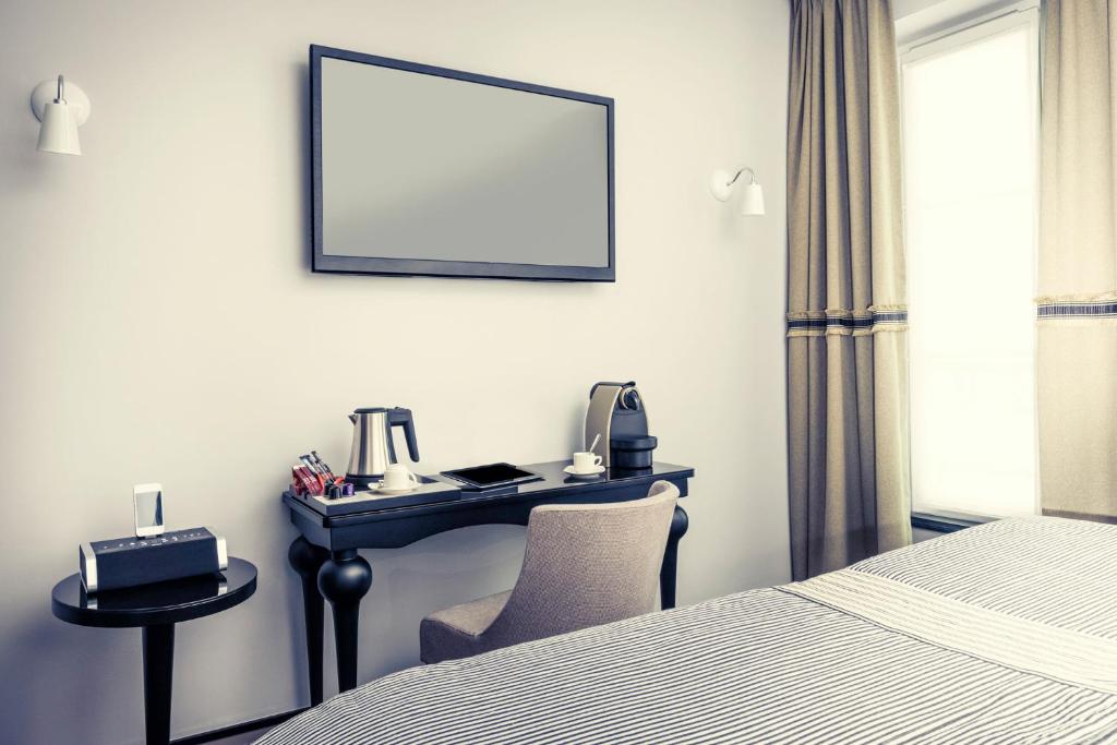 Mercure Paris Arc de Triomphe Wagram - Resim 18