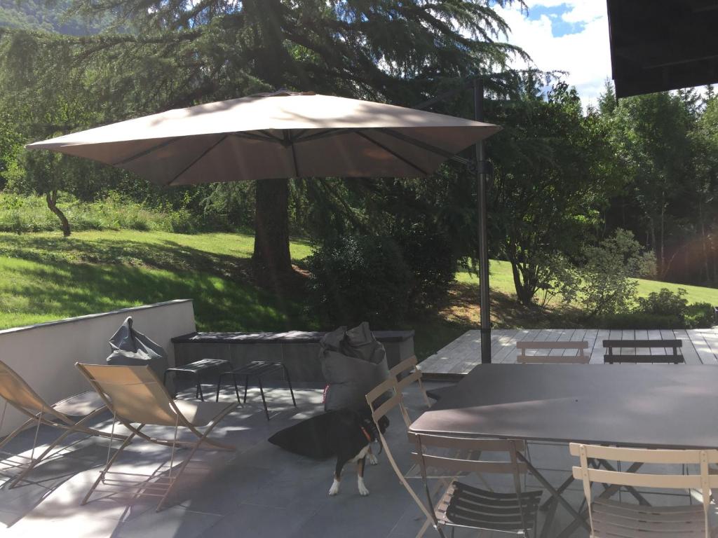 Zahrada ubytování Unique Chalet avec vue a 360 degres - LLA Selections by Location Lac Annecy