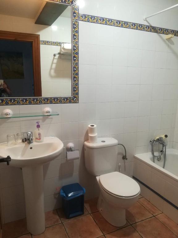 Kúpeľňa v ubytovaní Casa Rural Nestazar II