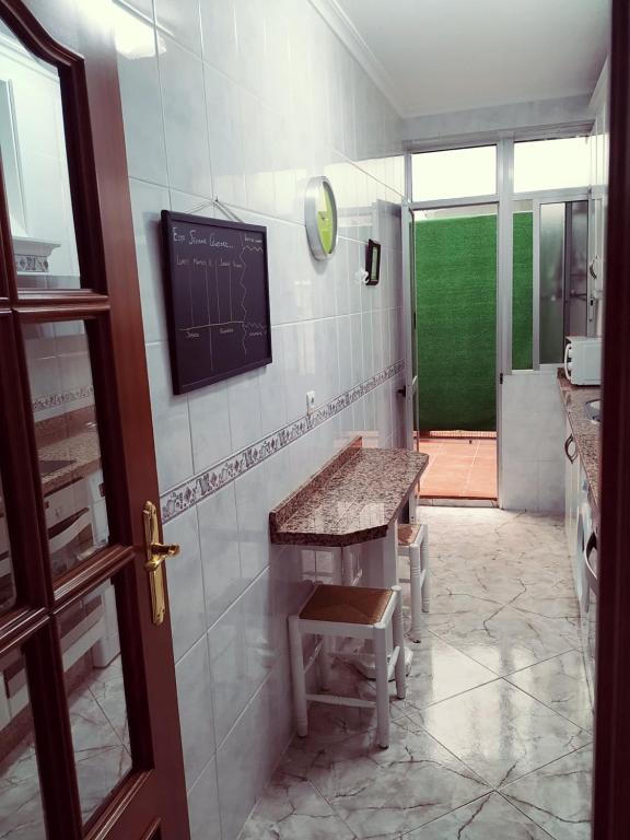 ARRECIFE, GARAJE Y WIFI GRATIS JUNTO PUENTE ROMANO - 6