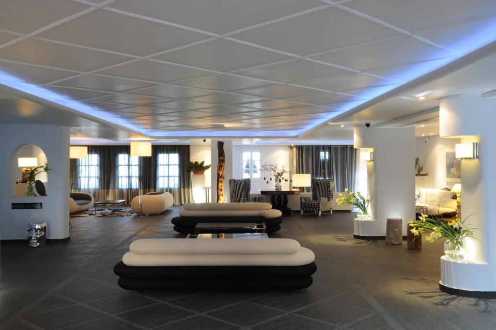 Posezení v ubytování Aressana Spa Hotel & Suites - Small Luxury Hotels of the World