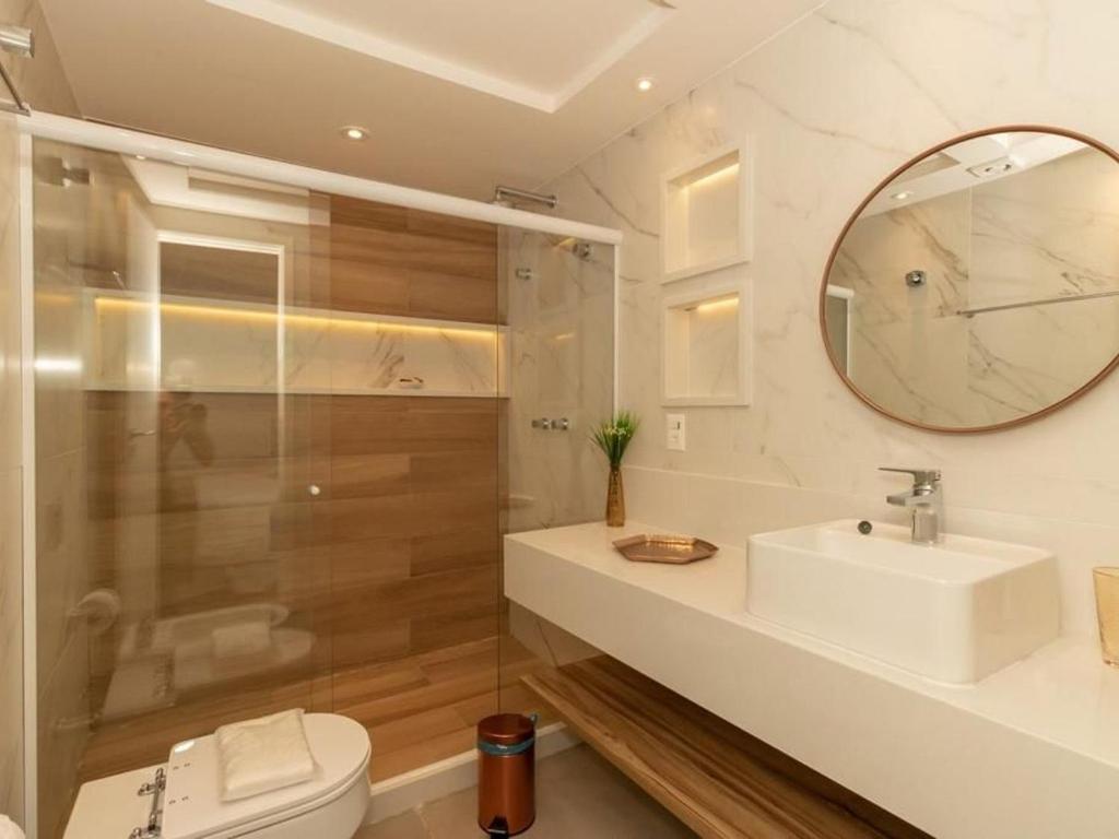  MC Flats Country Residence Service