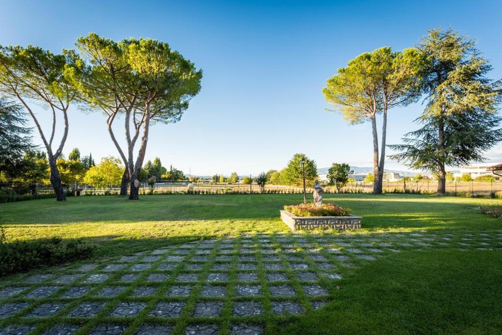 Ogród w obiekcie Residenza Paradisea