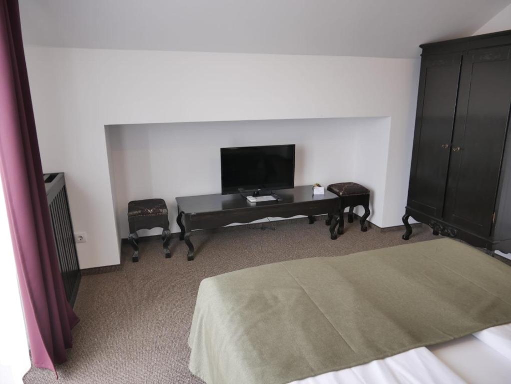 Sibiu City Center Apartments - Resim 21