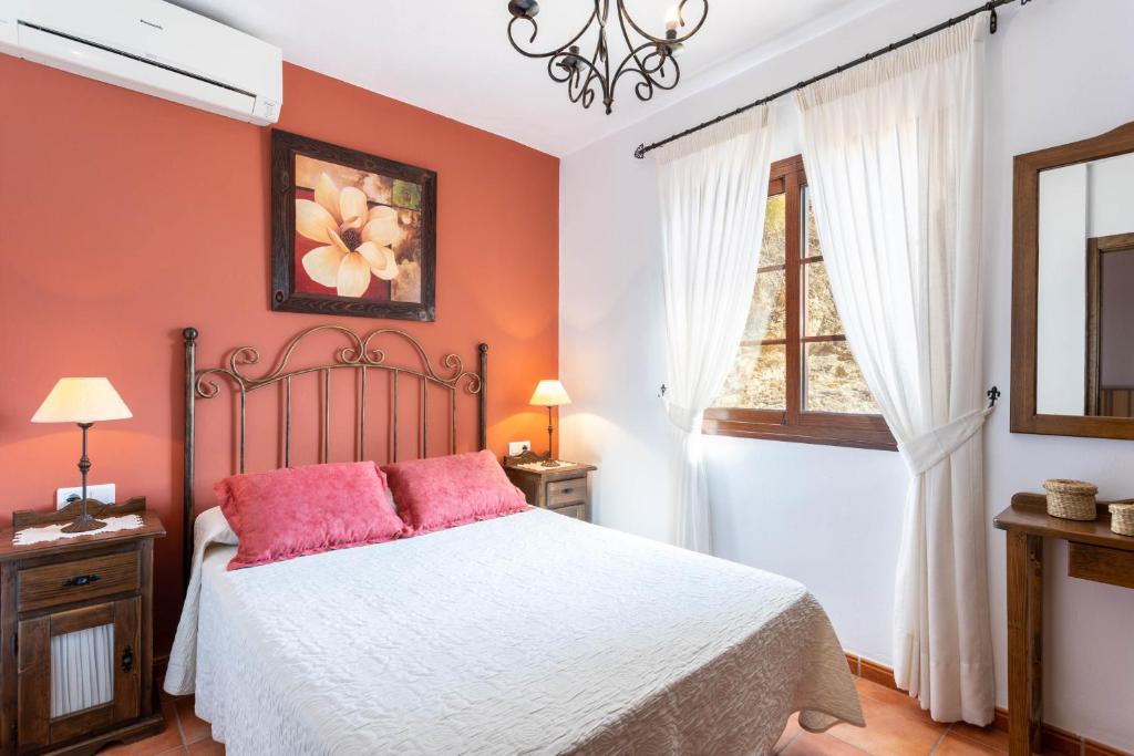 Villa Family Hour, Torrox, Spain - Booking.com