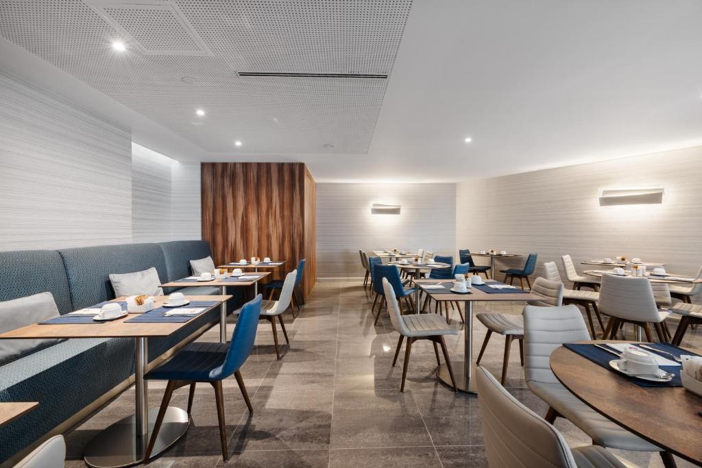 Exe Saldanha - Resim 36