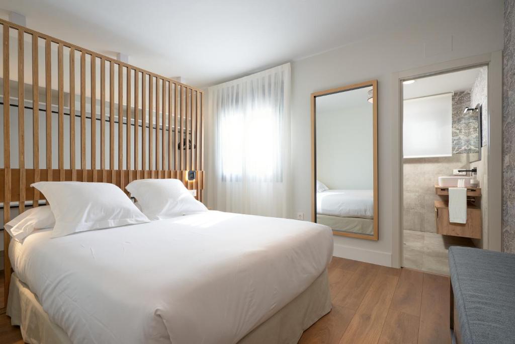 ELEVEN Apartments Real de la Carretería, by Homing U - 三卧室公寓