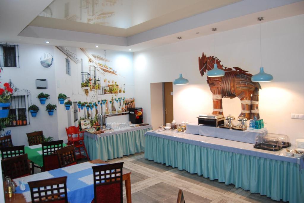 Restaurace v ubytování Amigo Hotel
