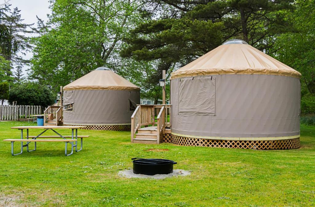 Zahrada ubytování Long beach Camping Resort Yurt 9