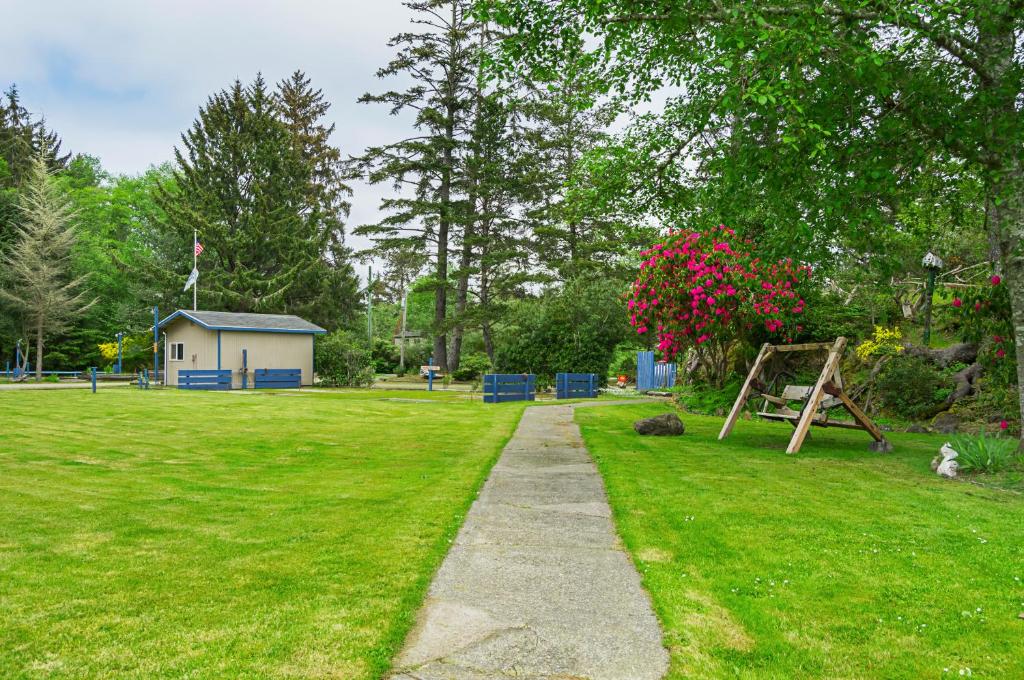 Zahrada ubytování Long beach Camping Resort Yurt 9