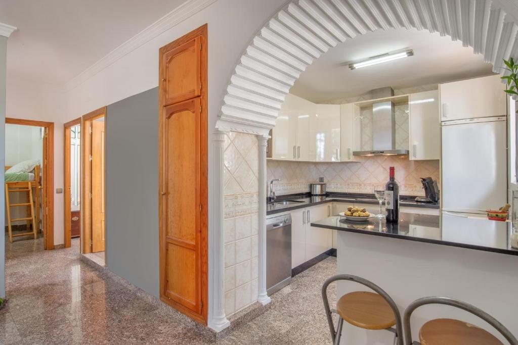 Fotografia z galérie ubytovania Bajo junto al mar “Casa Carmela” v destinácii Mijas