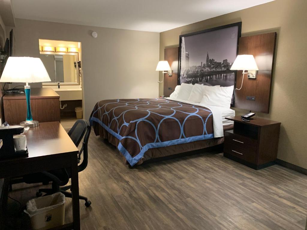 Super 8 by Wyndham Cookeville, TN - Camera King - Accesso Disabili/Non Fumatori