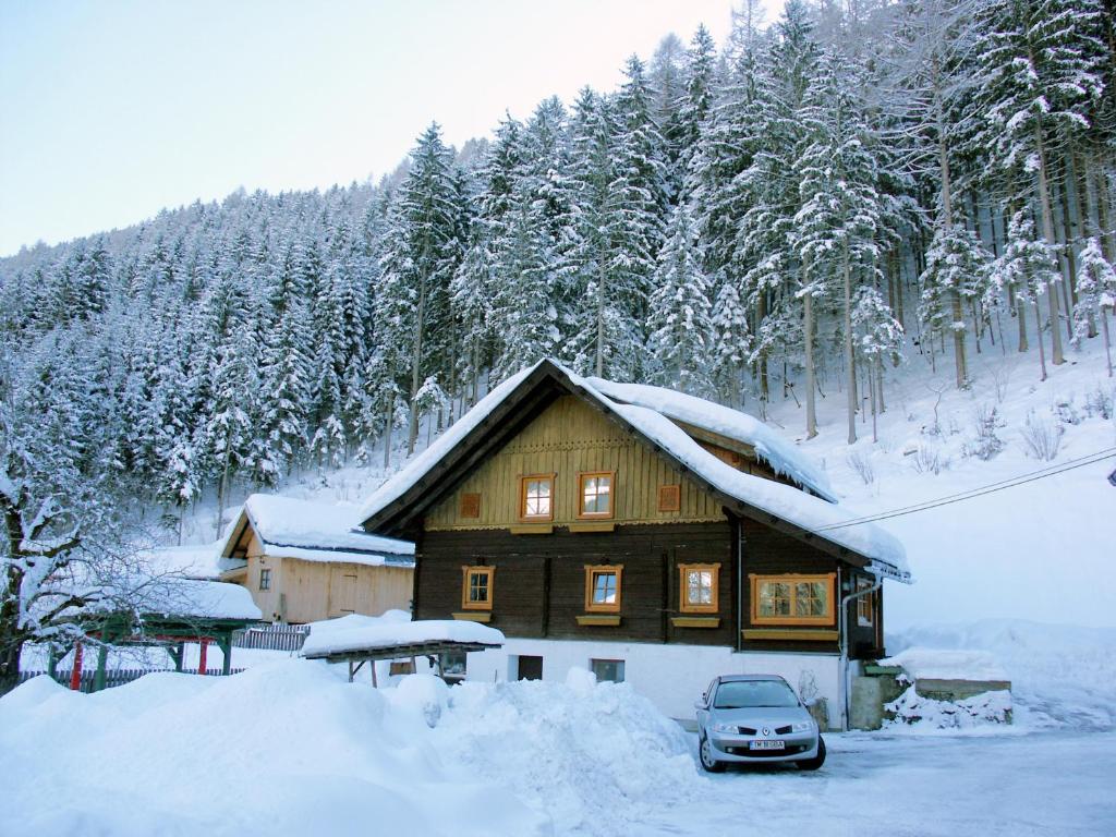 Eggerhof during the winter