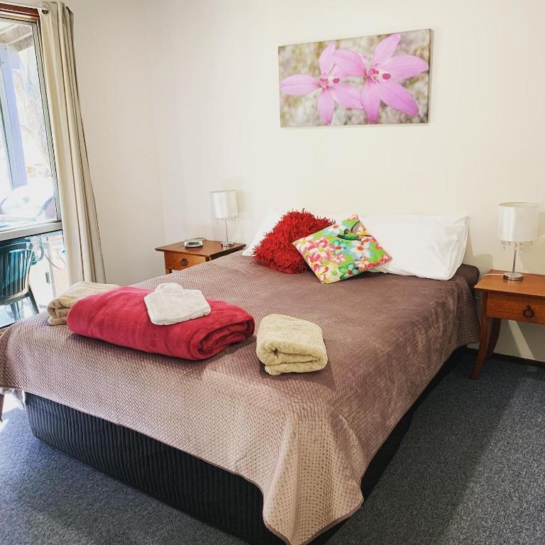 Postel nebo postele na pokoji v ubytování Kerriley Park FarmStay