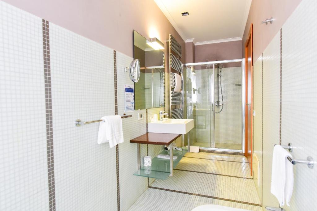 Koupelna v ubytování Arthotel & Park Lecce