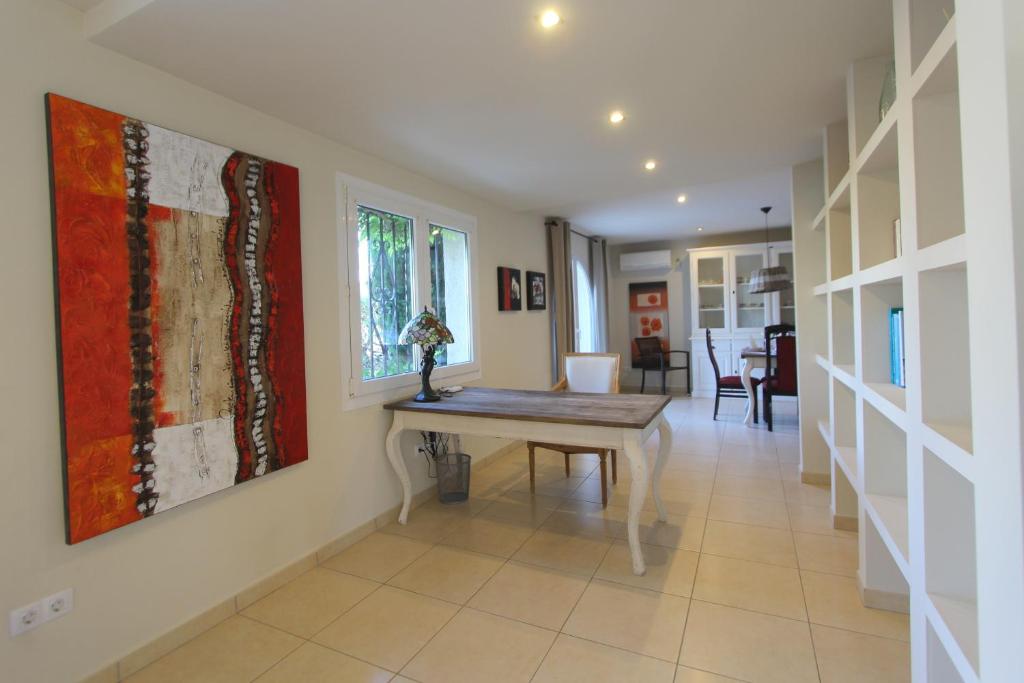 Fotografia z galérie ubytovania LEON INMO Villa Royal - 10500 v destinácii Empuriabrava