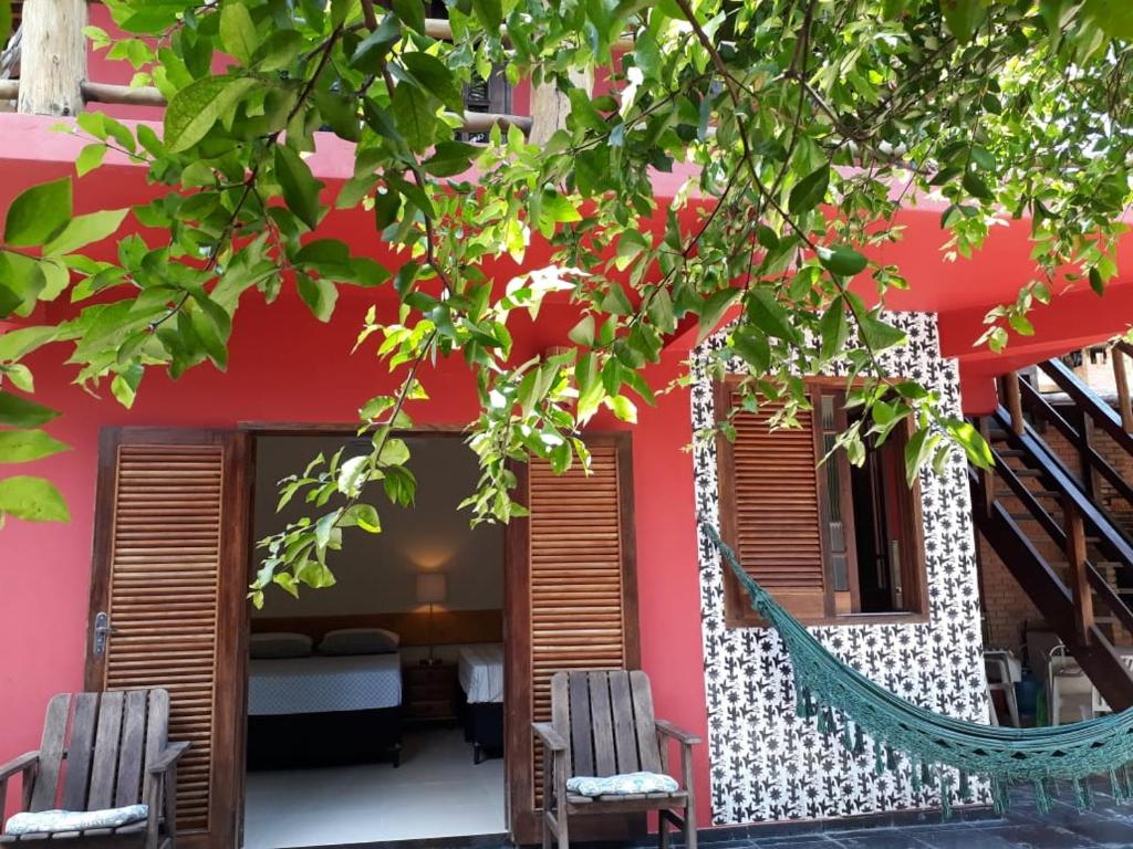  Mandacaru Chalés e Suítes Itamambuca