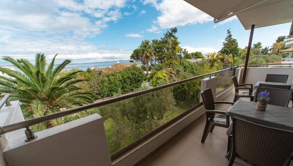 Balkón alebo terasa v ubytovaní Villa Diamantis Apartments