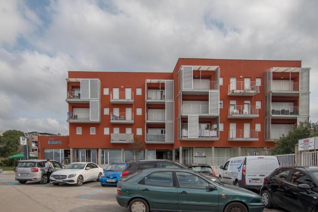 Budova, v ktorej sa apartmán nachádza