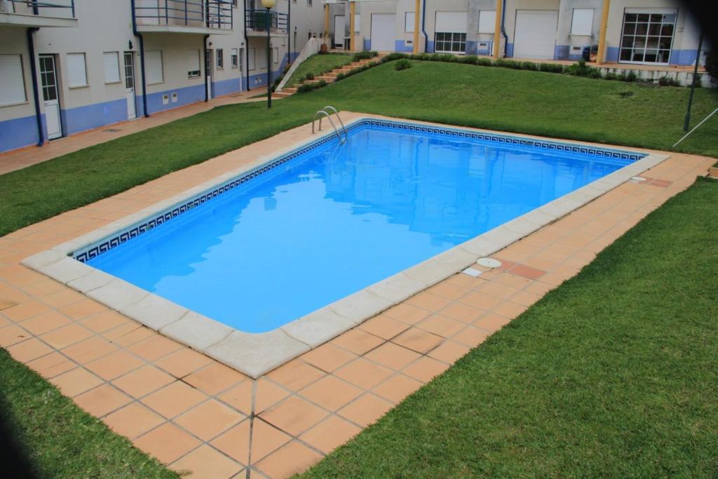 Bazén v ubytování Casa Praia Légua nebo v jeho okolí
