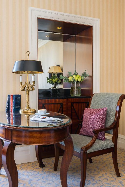 Posezení v ubytování InterContinental - Kyiv by IHG