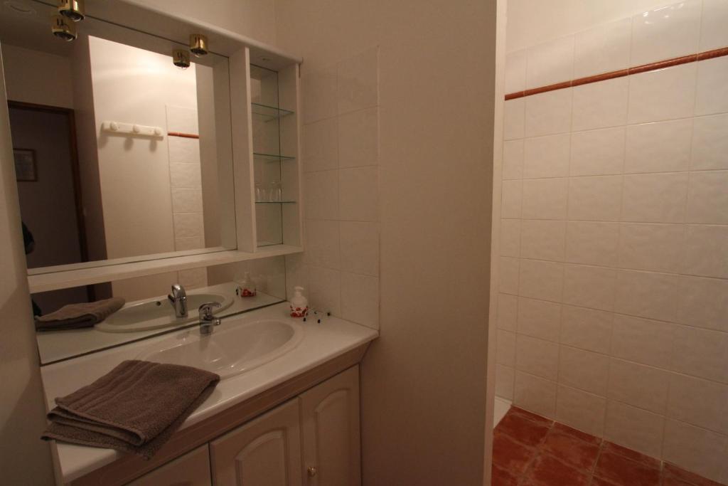 CLOS DE LA FONT - Double Room With Private External Bathroom