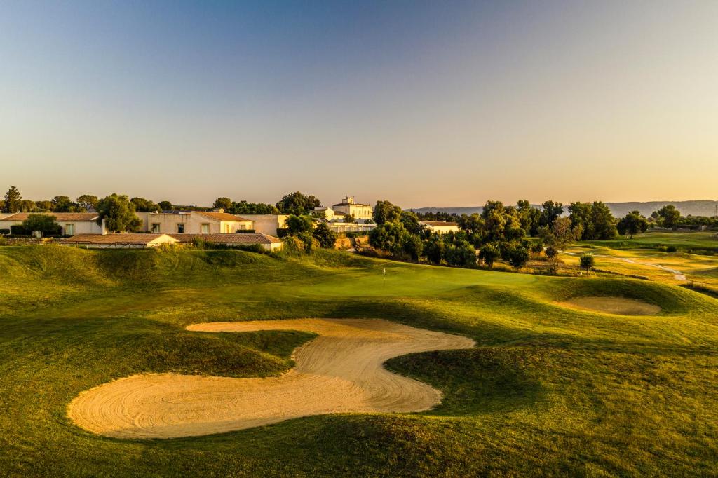 Golf pri hoteli alebo okolí