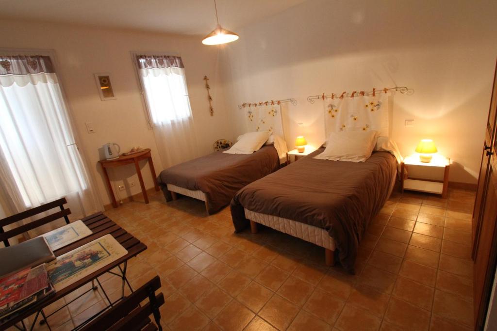 CLOS DE LA FONT - Double Or Twin Room With Terrace