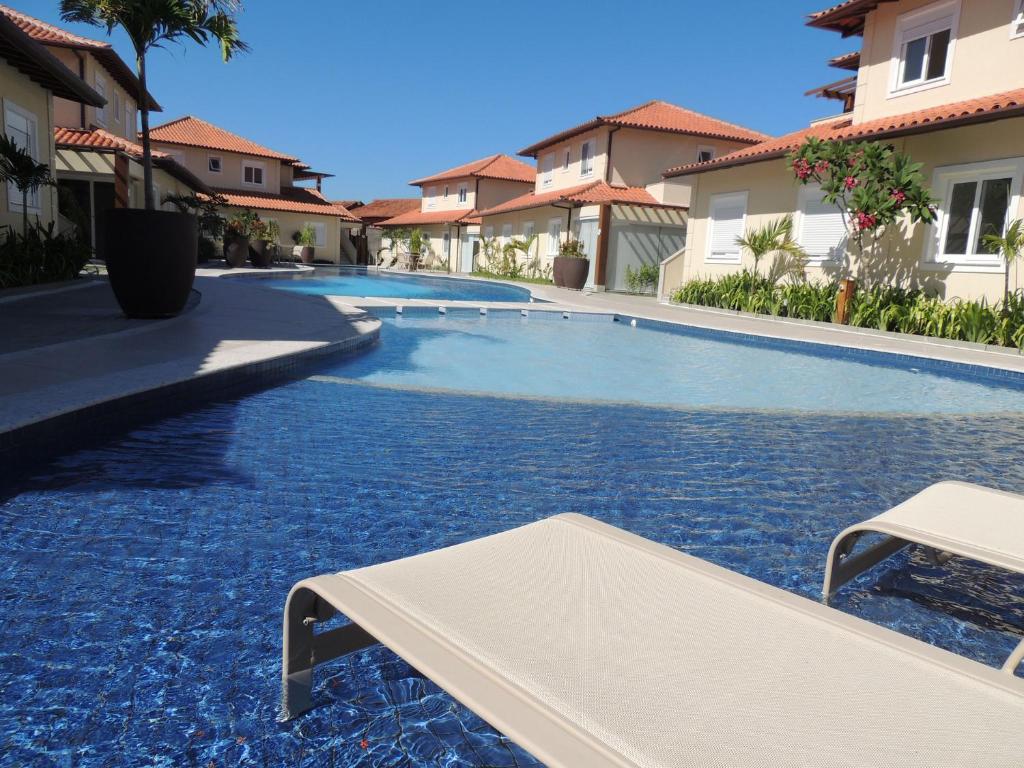  Casa com 3 quartos em condomínio 290m da praia de Geribá