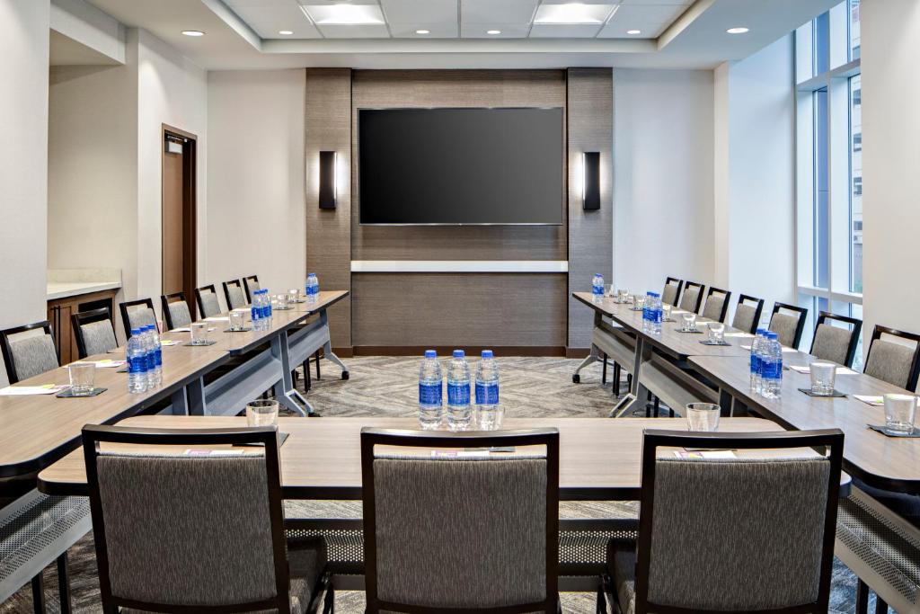 Hyatt Place Grand Rapids Downtown photo