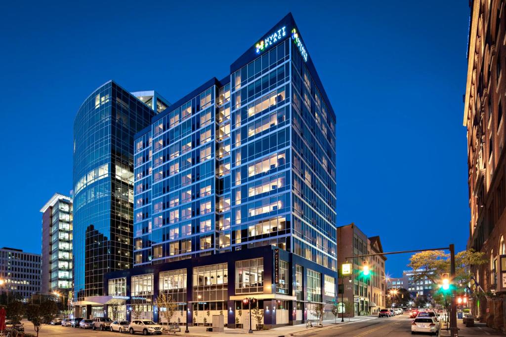 Hyatt Place Grand Rapids Downtown photo