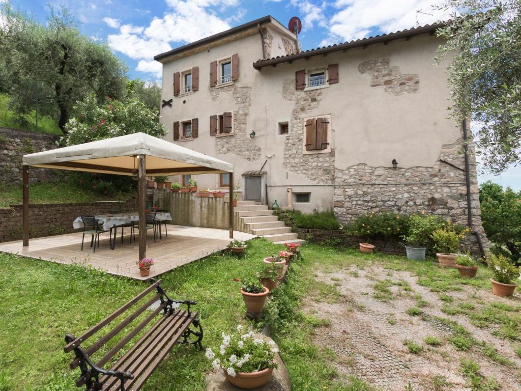 Albisano – Photos 1