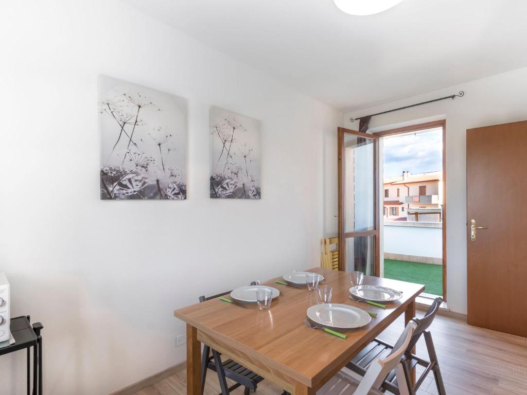 Zdjęcie z galerii obiektu Appartamento Bella Cora w mieście Lazise