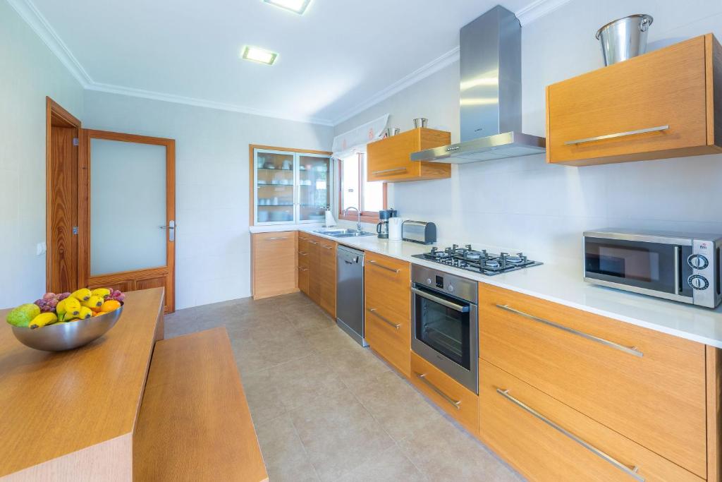 A kitchen or kitchenette at Margarita