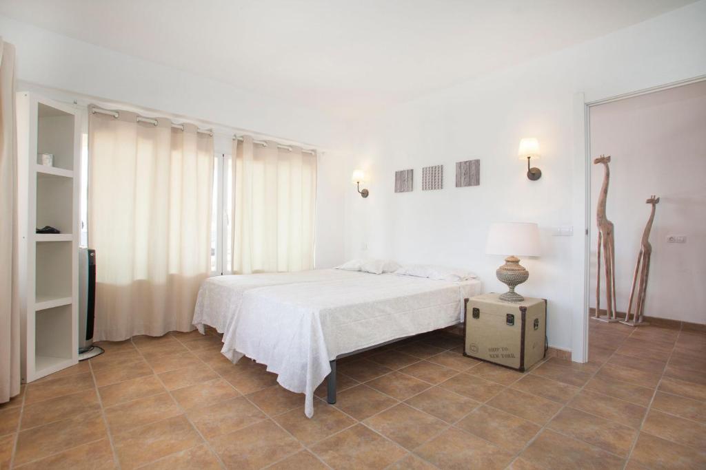 Posteľ alebo postele v izbe v ubytovaní Finca Son Montserrat