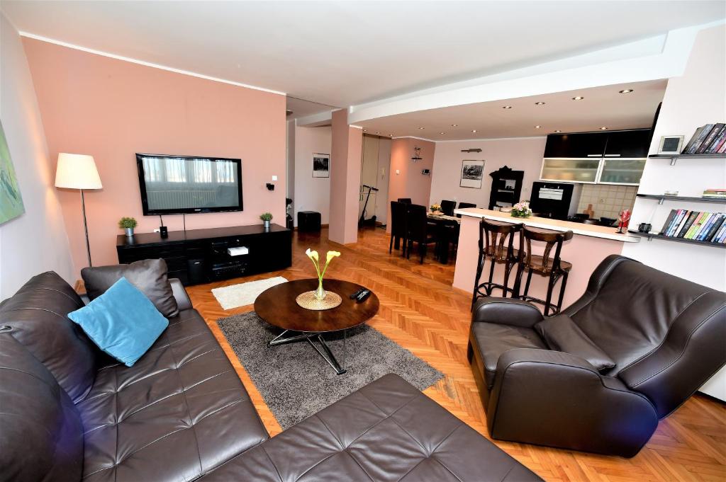 Rooftop Belgrade Apartment, Belgrade (updated prices 2024)