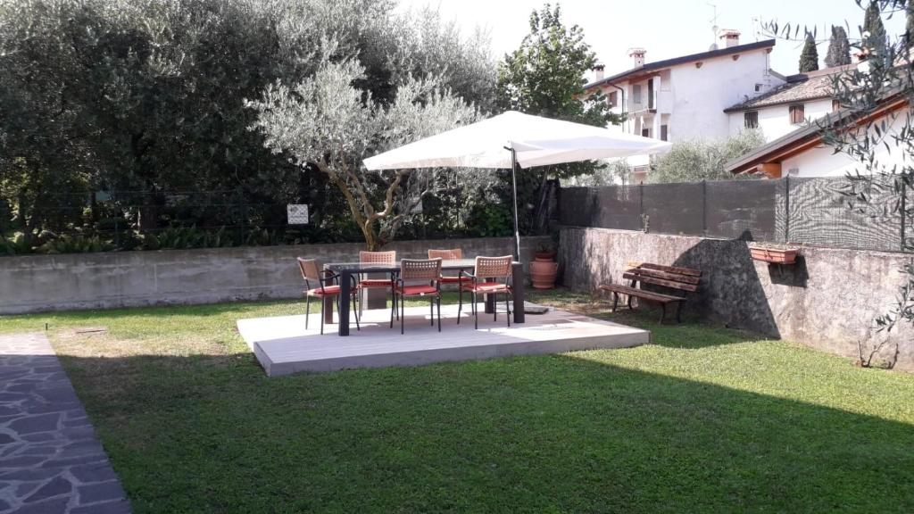 Ogród w obiekcie Appartamento Bella Cora
