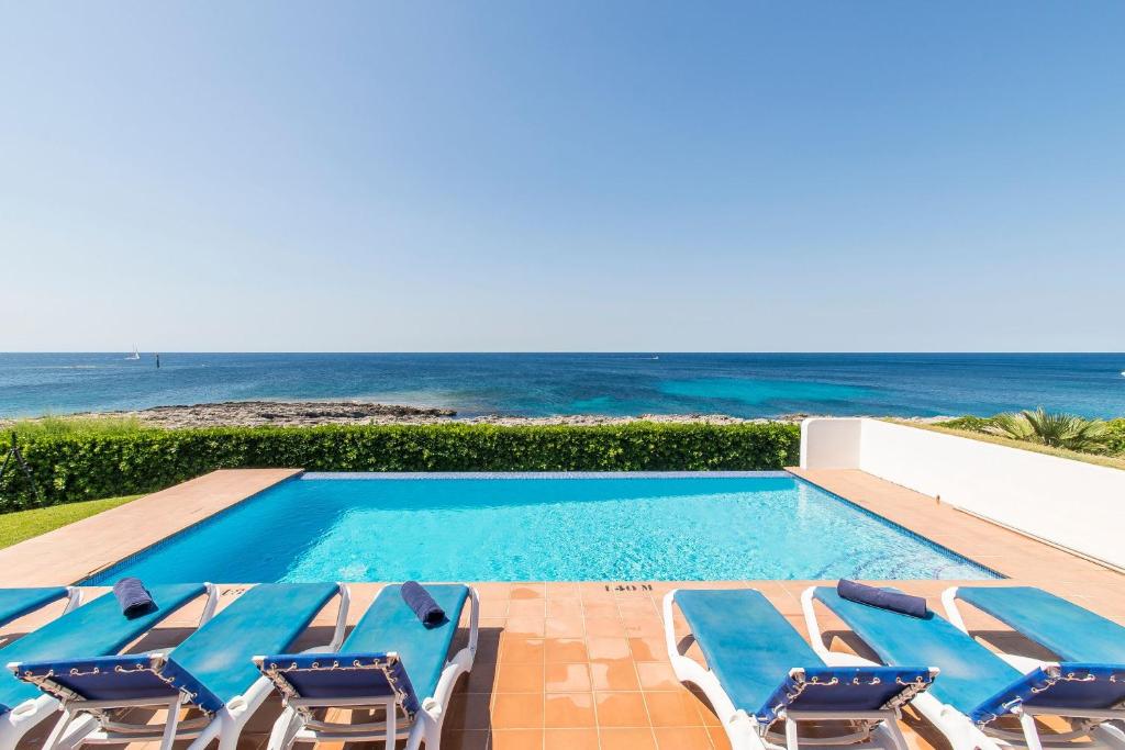 Πισίνα στο ή κοντά στο Villa Arcola