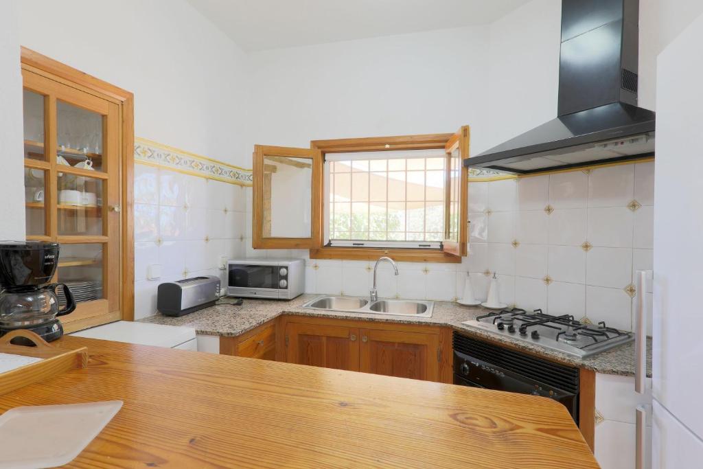 Can Caseres, Santa Eularia des Riu – Prezzi aggiornati per il ...