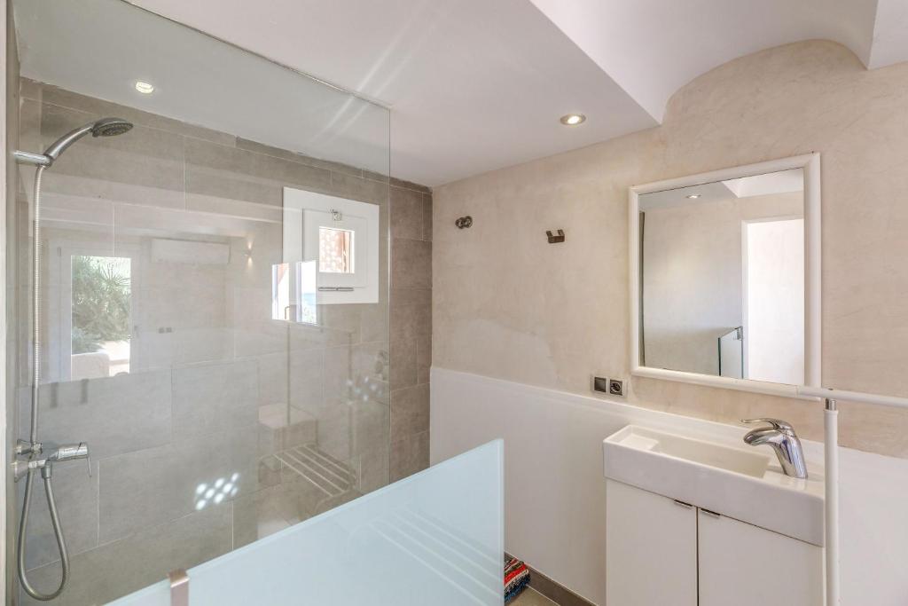 A bathroom at Apartamento Mirador