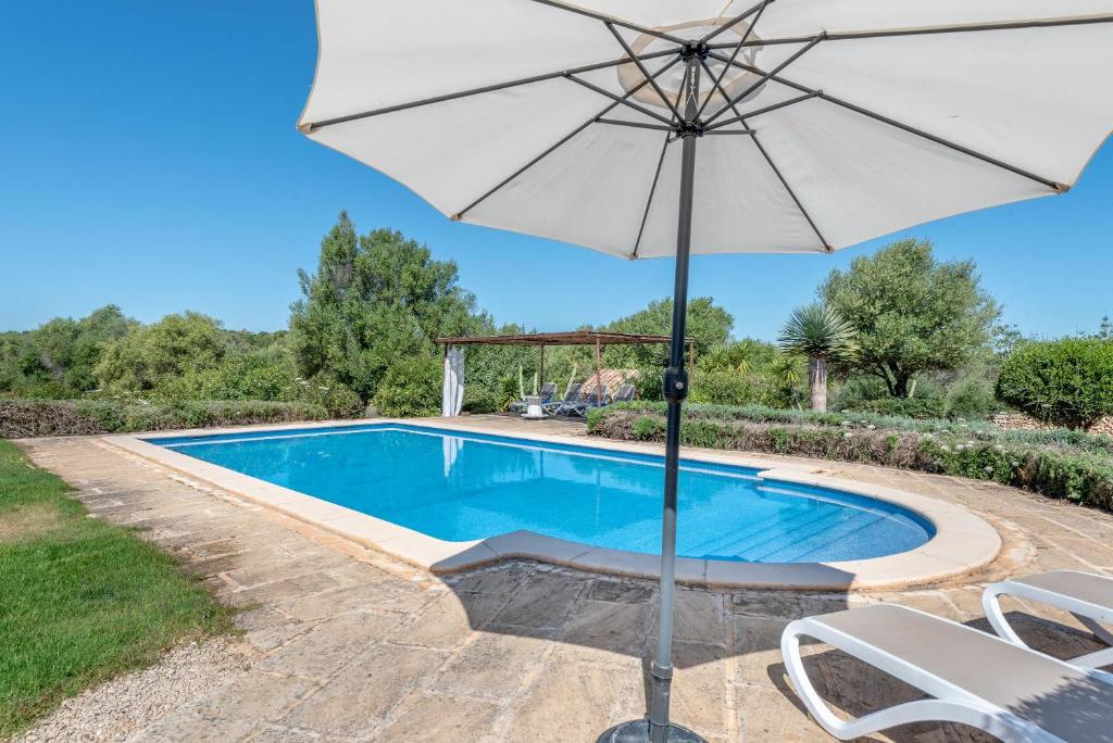 The swimming pool at or close to Casa Yolanda