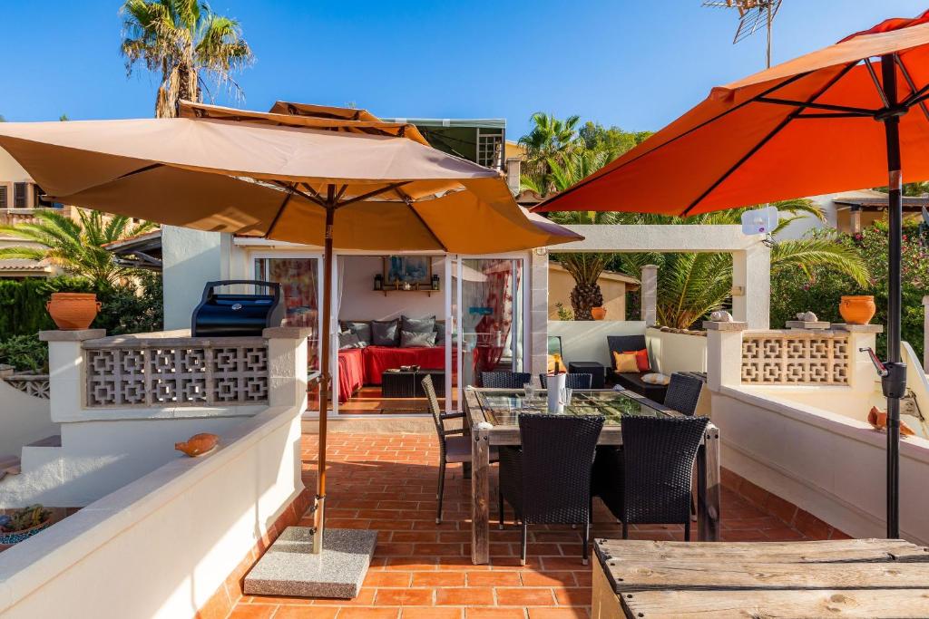 Casa Caracol, Cala Romantica – Updated 2023 Prices